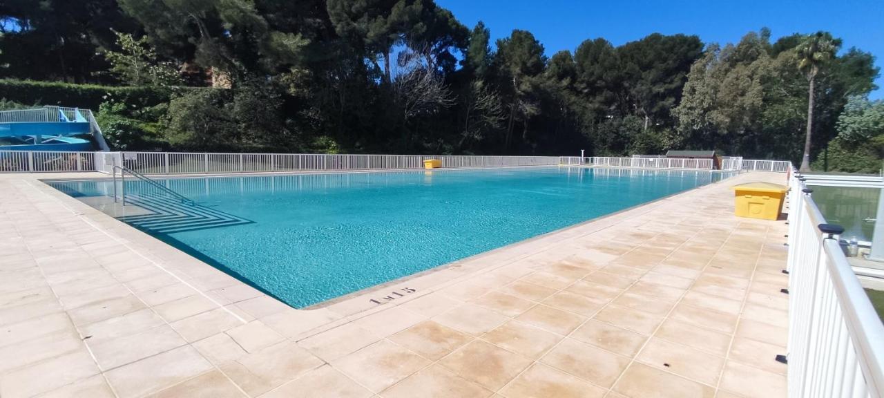 Bel Appartement Avec Piscine Proche Des Plages Six-Fours-les-Plages Extérieur photo